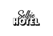 Selfie Hotel